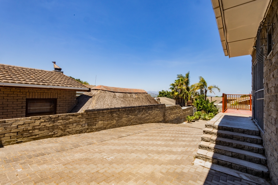 4 Bedroom Property for Sale in Blommendal Western Cape